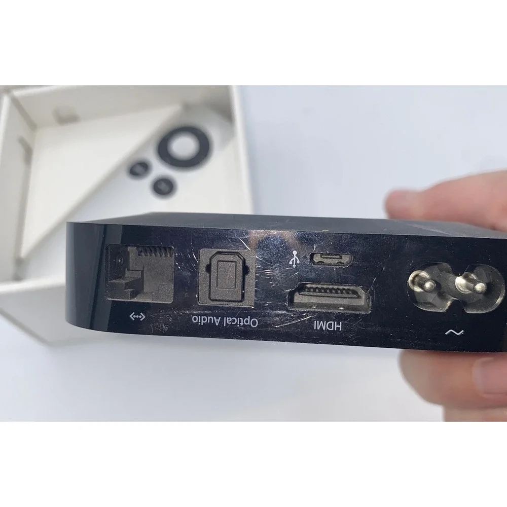 Apple TV A1469 3rd Generation With Remote & Power Cord